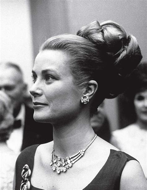 princess grace kelly necklace